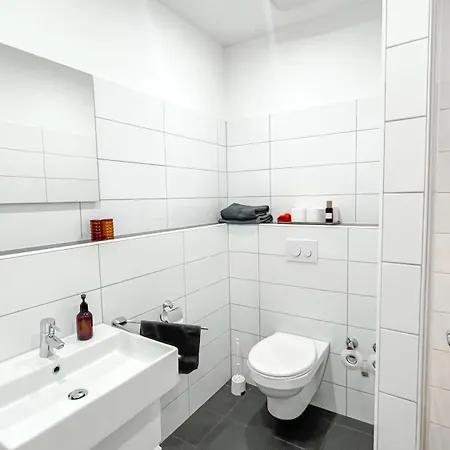 Stylisches Business Naehe Bildungscampus *